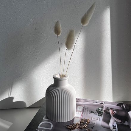 Fehér modern váza - akril gyanta