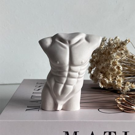 Man body szobor - akril gyanta
